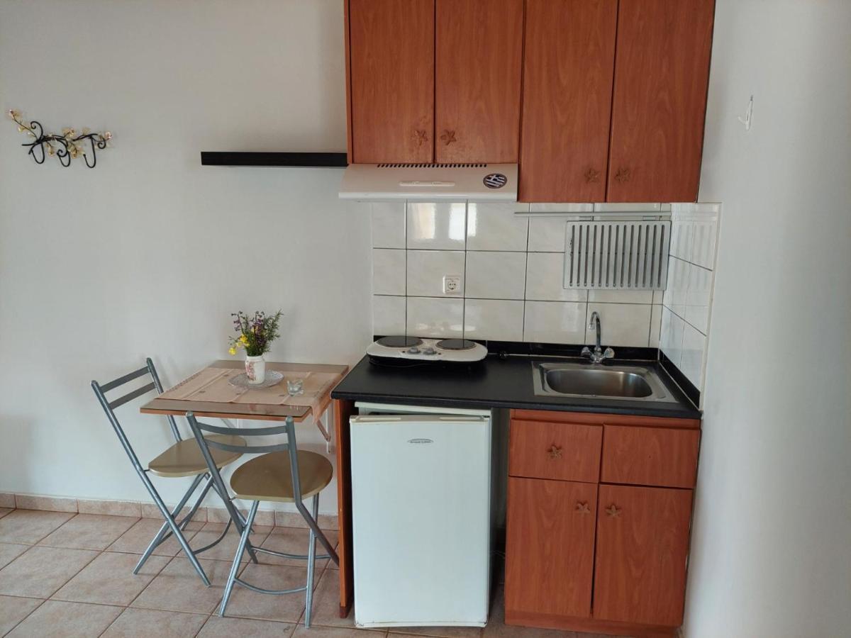 Twins Apartments 尼基亚娜 外观 照片